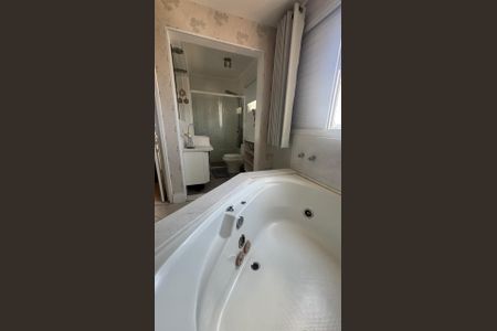 Apartamento à venda com 120m², 3 quartos e 2 vagasBanheiro