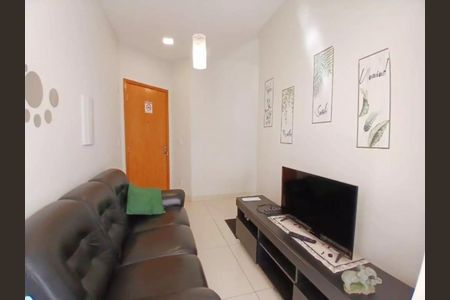 Apartamento para alugar com 80m², 2 quartos e 1 vaga Apartamento para alugar com 80m², 2 quartos e 1 vagaSala