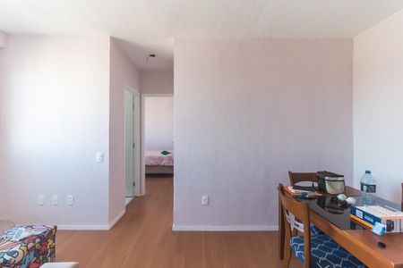 Sala de apartamento para alugar com 2 quartos, 50m² em Vila Monteiro, Poá