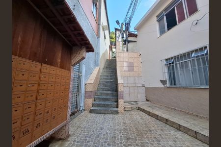 Hall de entrada  de apartamento para alugar com 1 quarto, 20m² em Centro, Rio de Janeiro