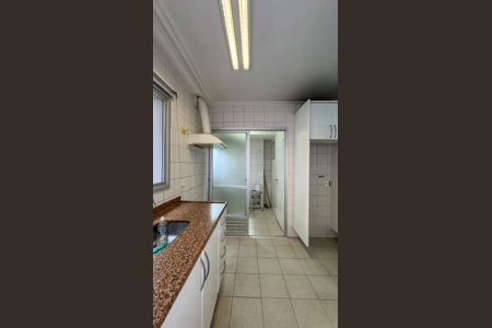 Apartamento à venda com 80m², 3 quartos e 2 vagasCozinha e Área de Serviço