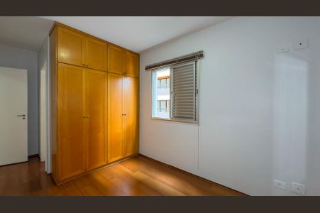 Apartamento à venda com 80m², 3 quartos e 2 vagasQuarto Suíte