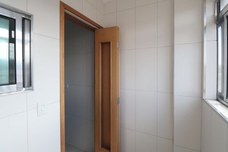 Apartamento para alugar com 62m², 2 quartos e 1 vagaÁrea de Serviço