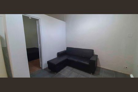 Casa para alugar com 1 quarto, 60m² em Vila Polopoli, São Paulo