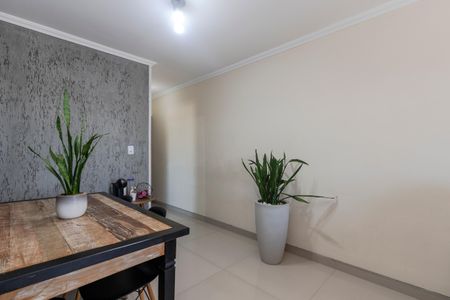 Apartamento para alugar com 52m², 2 quartos e 1 vagaSala