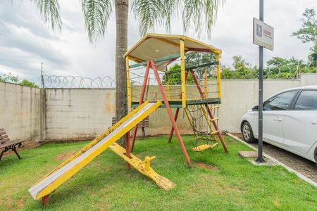 Apartamento à venda com 72m², 3 quartos e 1 vagaÁrea comum - Playground