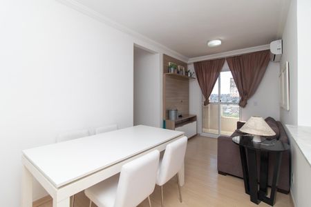 Sala de apartamento para alugar com 3 quartos, 72m² em Teresópolis, Porto Alegre