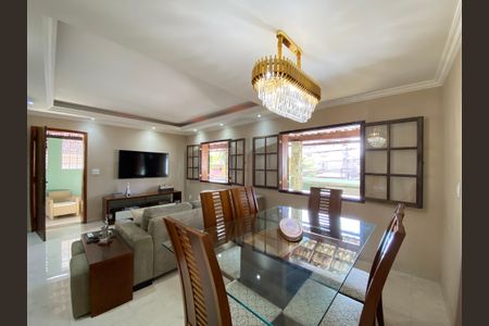 Casa à venda com 4 quartos, 271m² em Cachambi, Rio de Janeiro