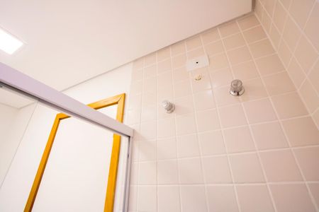 Apartamento para alugar com 60m², 2 quartos e 2 vagasBanheiro social