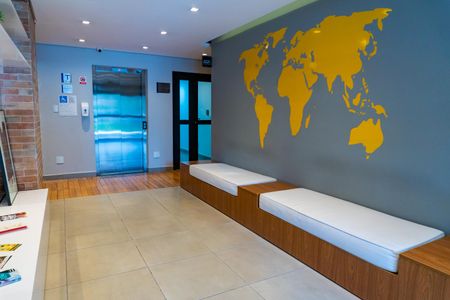 Studio à venda com 27m², 1 quarto e sem vagaHall social