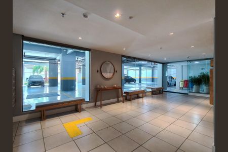 Apartamento para alugar com 45m², 2 quartos e 1 vagaFachada e portaria