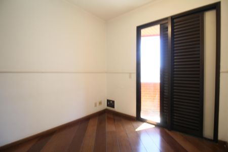 Apartamento à venda com 105m², 3 quartos e 2 vagasSuíte 
