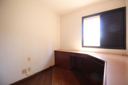 Apartamento à venda com 105m², 3 quartos e 2 vagasVaranda
