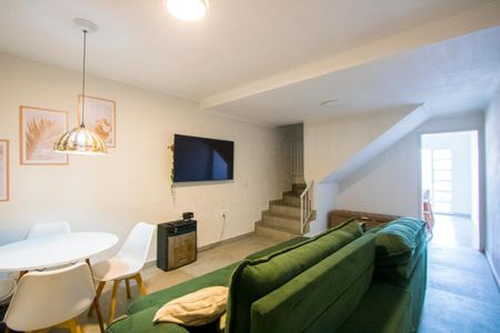 Sala de apartamento para alugar com 2 quartos, 125m² em Vila Eldizia, Santo André