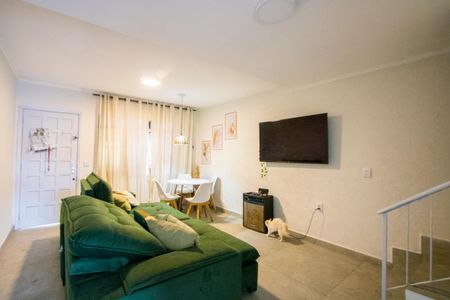 Sala de apartamento para alugar com 2 quartos, 125m² em Vila Eldizia, Santo André