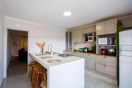 Apartamento para alugar com 125m², 2 quartos e 1 vagaCozinha