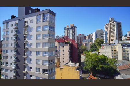 Apartamento à venda com 87m², 2 quartos e 2 vagasVista da suite 