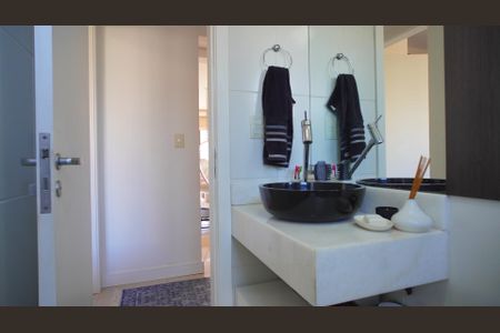 Apartamento à venda com 87m², 2 quartos e 2 vagasBanheiro 2