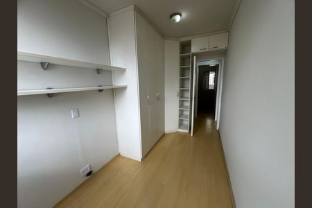 Apartamento à venda com 97m², 3 quartos e 1 vaga Apartamento à venda com 97m², 3 quartos e 1 vagaQuarto
