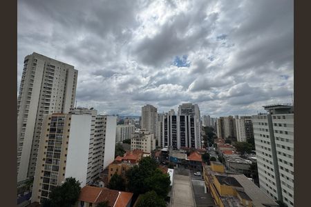 Apartamento à venda com 97m², 3 quartos e 1 vaga Apartamento à venda com 97m², 3 quartos e 1 vagaVista da janela