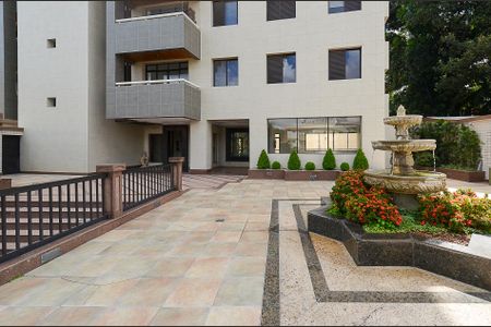 Apartamento para alugar com 121m², 4 quartos e 2 vagasEntrada