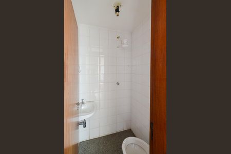 Apartamento para alugar com 121m², 4 quartos e 2 vagasBanheiro de serviço