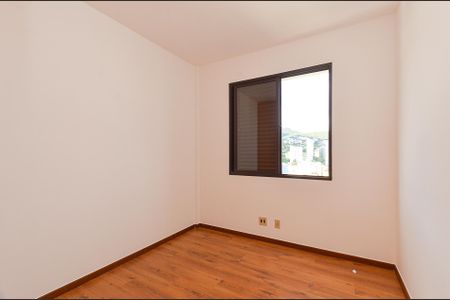 Apartamento para alugar com 121m², 4 quartos e 2 vagasQuarto 2