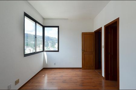 Apartamento para alugar com 121m², 4 quartos e 2 vagasSuíte