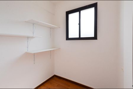 Apartamento para alugar com 121m², 4 quartos e 2 vagasQuarto de Serviço