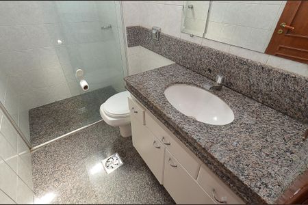 Apartamento para alugar com 121m², 4 quartos e 2 vagasBanheiro Social