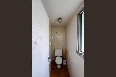 Apartamento à venda com 74m², 2 quartos e 1 vaga Apartamento à venda com 74m², 2 quartos e 1 vagaBanheiro de serviço