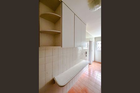 Apartamento à venda com 74m², 2 quartos e 1 vaga Apartamento à venda com 74m², 2 quartos e 1 vagaCozinha