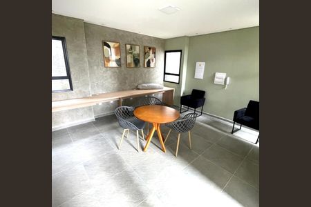 Apartamento à venda com 64m², 3 quartos e 1 vagaÁrea externa