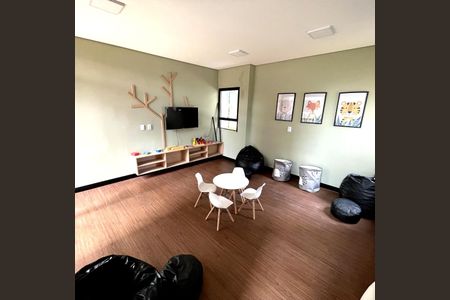 Apartamento à venda com 64m², 3 quartos e 1 vagaÁrea externa