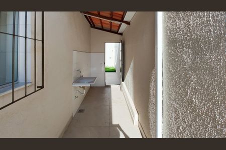 Casa para alugar com 162m², 3 quartos e 8 vagasÁrea de serviço