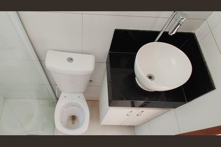 Casa para alugar com 162m², 3 quartos e 8 vagasBanheiro social