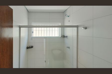 Casa para alugar com 162m², 3 quartos e 8 vagasBanheiro social