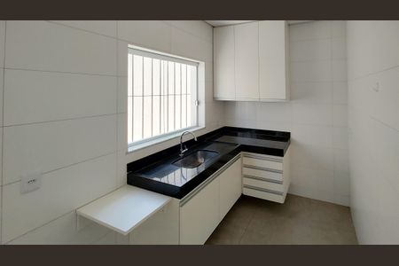 Casa para alugar com 162m², 3 quartos e 8 vagasCozinha
