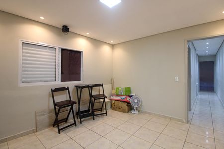 Casa para alugar com 166m², 2 quartos e 2 vagasÁrea de lazer 
