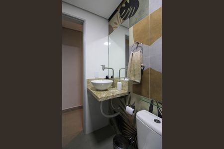 Casa para alugar com 166m², 2 quartos e 2 vagasBanheiro 1