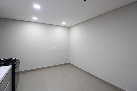 Casa para alugar com 166m², 2 quartos e 2 vagasCozinha 