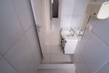 Casa para alugar com 70m², 3 quartos e sem vaga Casa para alugar com 70m², 3 quartos e sem vagaBanheiro