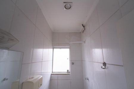 Casa para alugar com 70m², 3 quartos e sem vaga Casa para alugar com 70m², 3 quartos e sem vagaBanheiro
