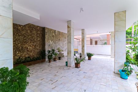 Apartamento para alugar com 80m², 2 quartos e 1 vagaHall de entrada