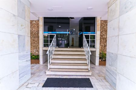 Apartamento para alugar com 80m², 2 quartos e 1 vagaHall de entrada