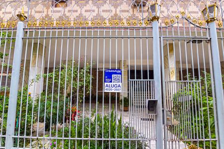 Apartamento para alugar com 80m², 2 quartos e 1 vagaFachada do Prédio com placa