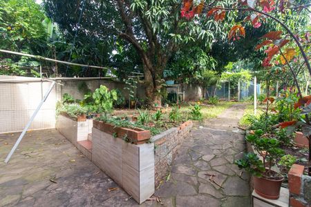 Casa à venda com 120m², 5 quartos e 2 vagasQuintal