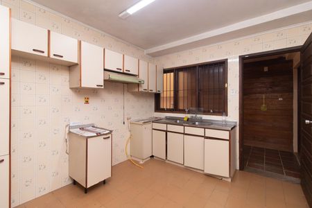 Casa à venda com 120m², 5 quartos e 2 vagasCozinha
