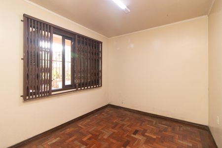 Casa à venda com 120m², 5 quartos e 2 vagasQuarto 2