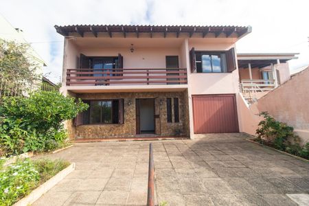 Casa à venda com 120m², 5 quartos e 2 vagasFachada